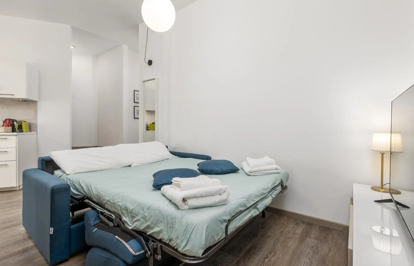 Apartment Tra 2 Borghi - Alessandro Noli - House 2 Bergamo