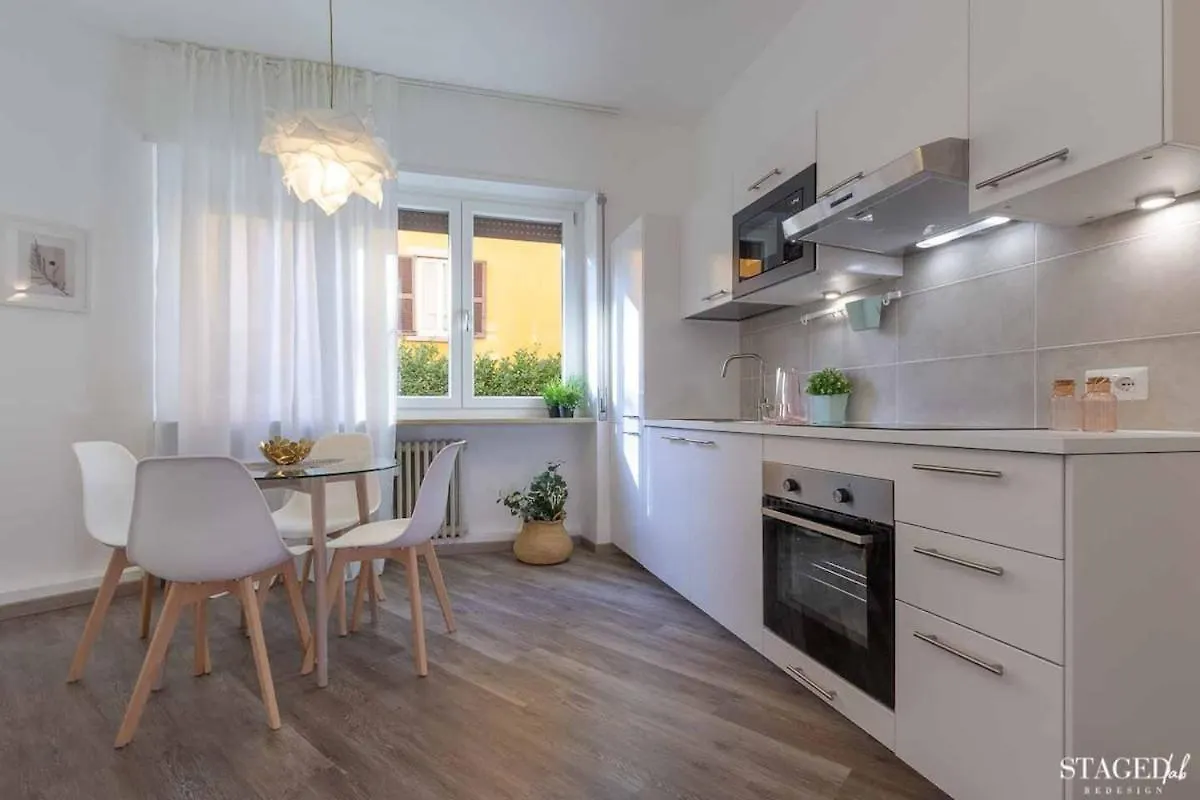 ברגמו Tra 2 Borghi - Alessandro Noli - House 2 0*,  איטליה